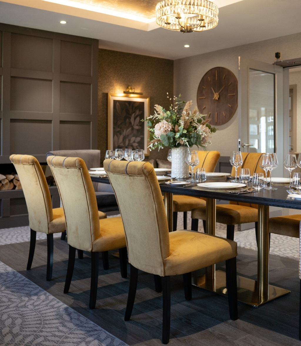 Kingswear Dining Room - Bayards Court