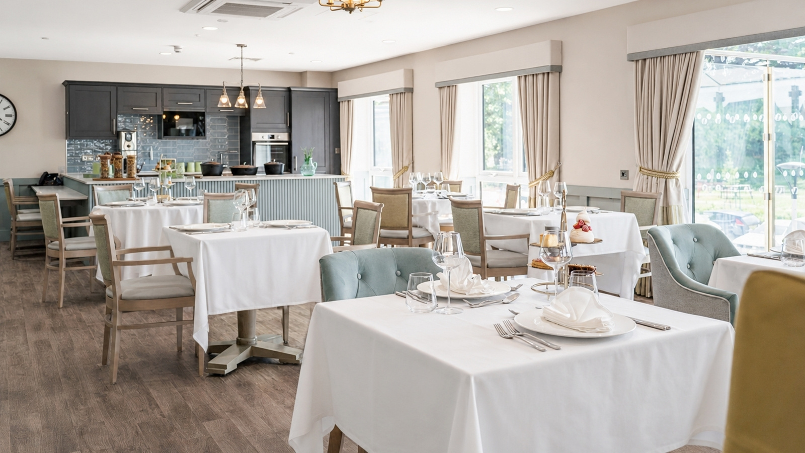 Bistro - Bayards Court