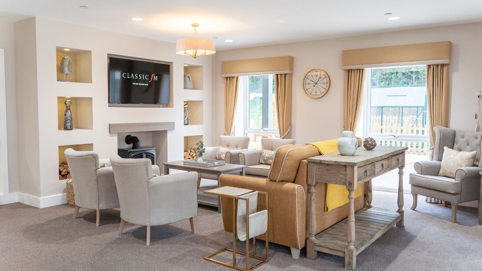 Living area - Bayards Court