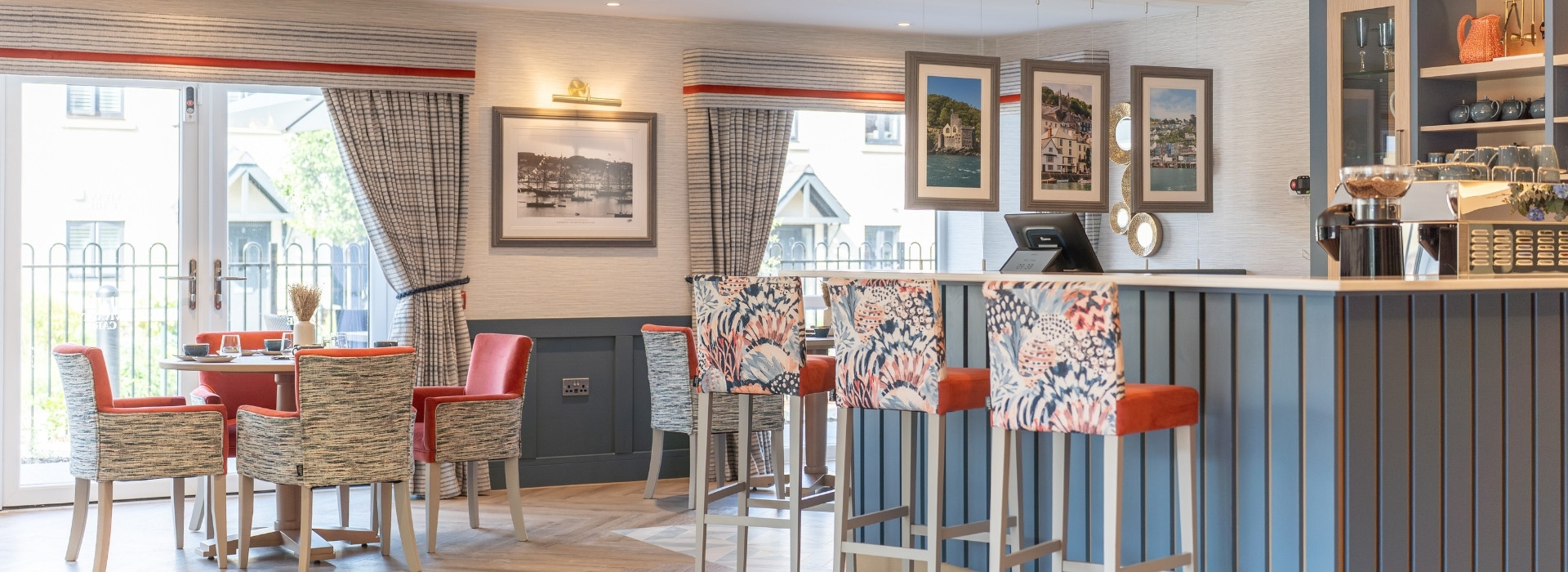 Cafe - Bayards Court